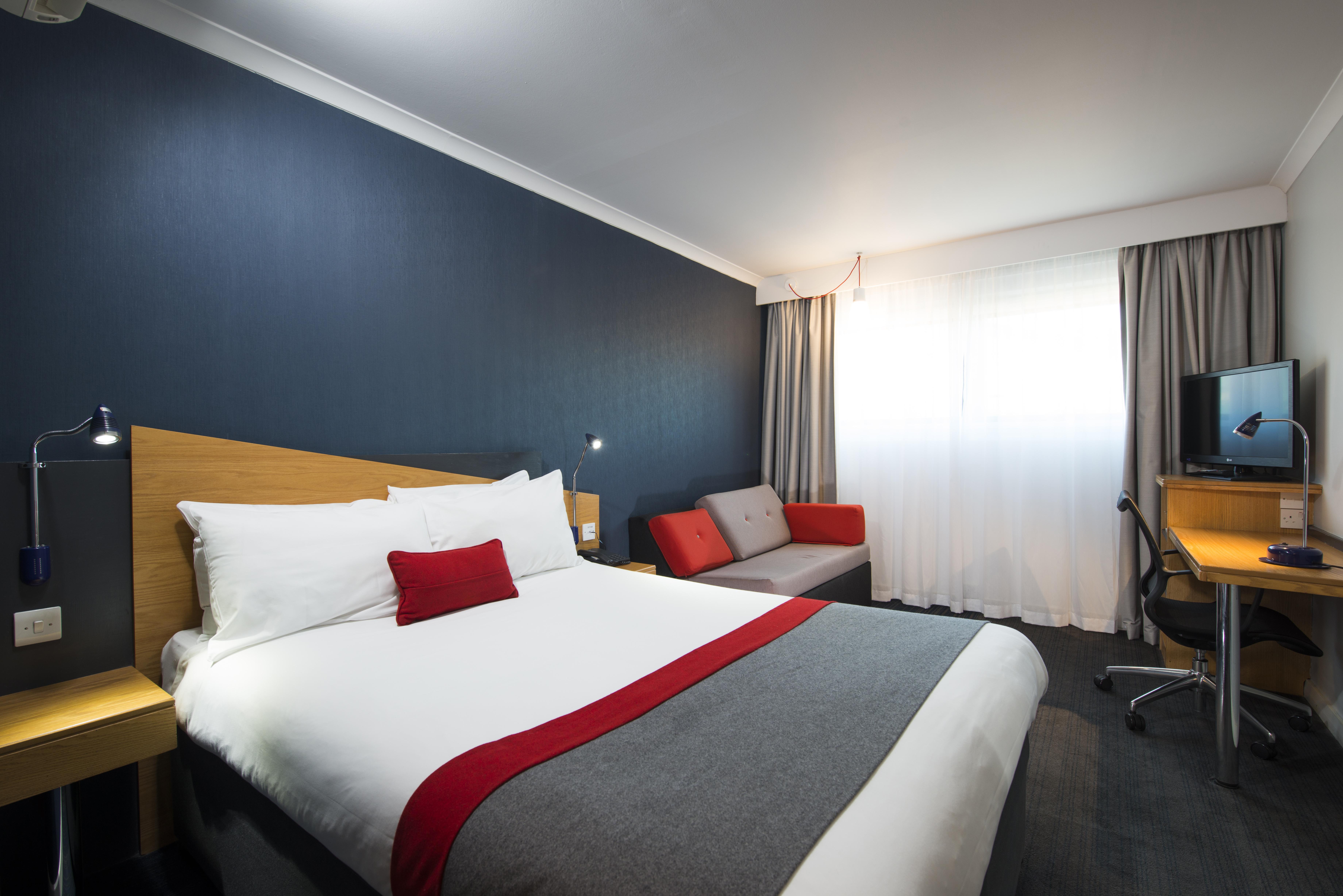 קאסל דונינגטון Holiday Inn Express East Midlands Airport By Ihg מראה חיצוני תמונה