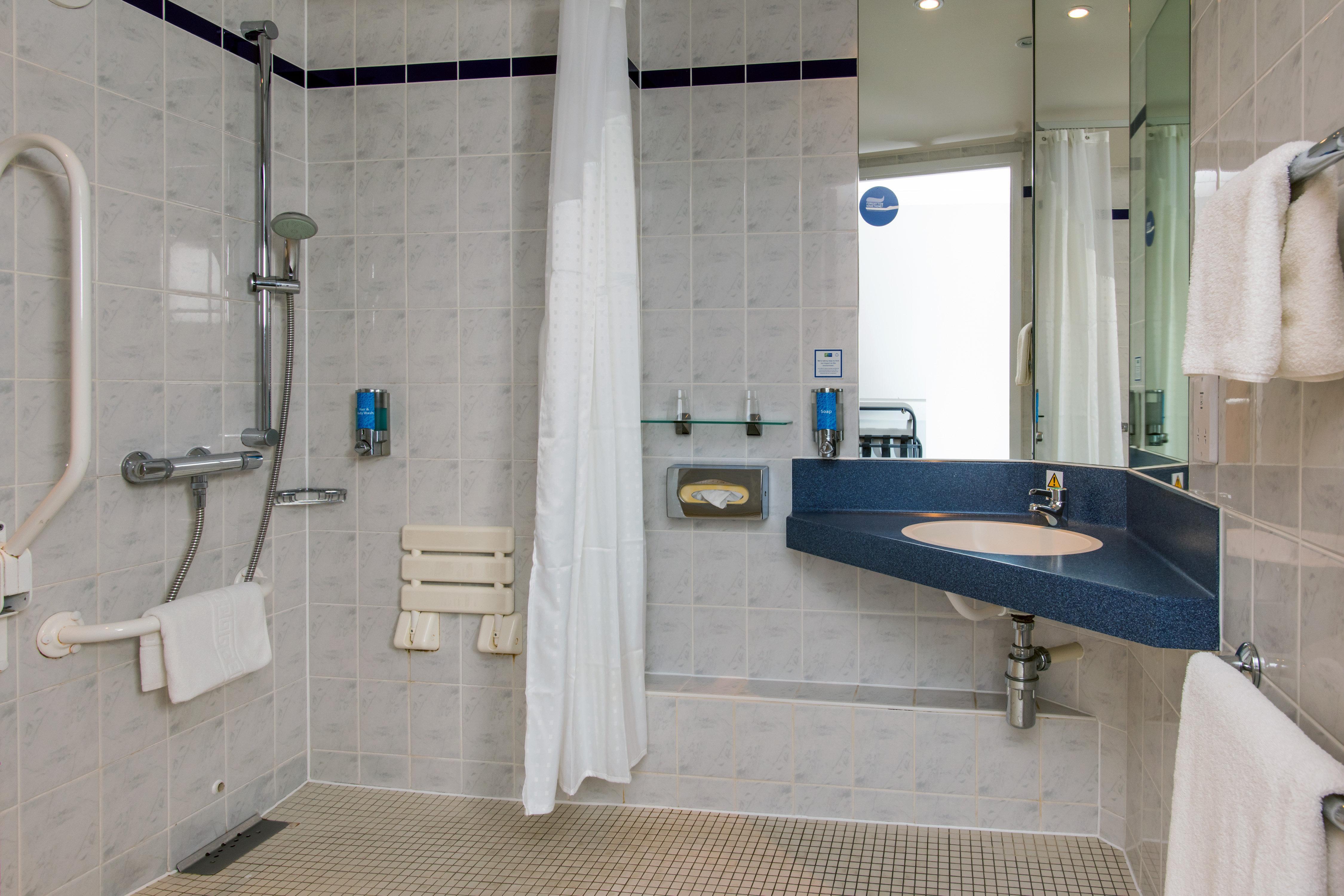 קאסל דונינגטון Holiday Inn Express East Midlands Airport By Ihg מראה חיצוני תמונה