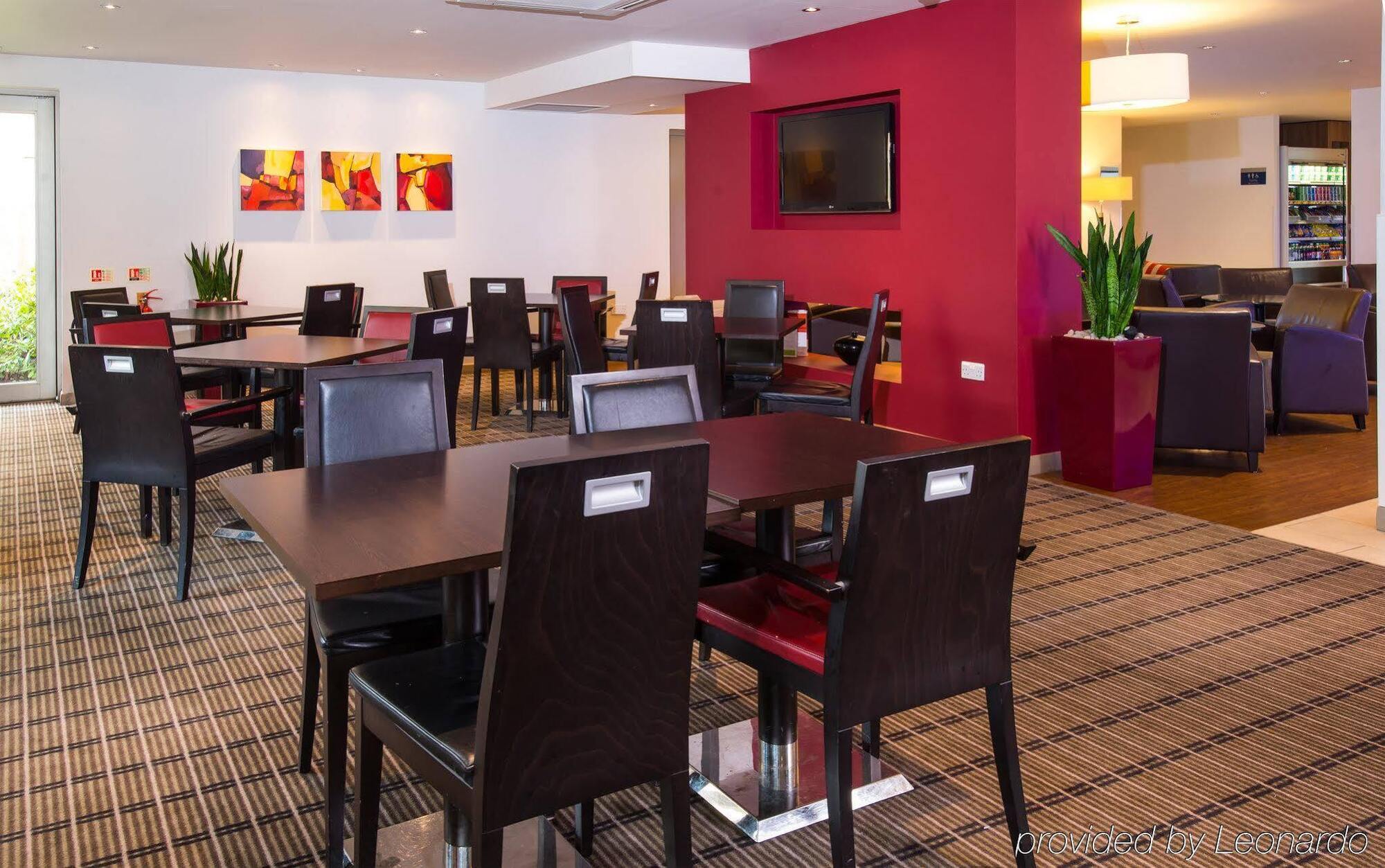 קאסל דונינגטון Holiday Inn Express East Midlands Airport By Ihg מראה חיצוני תמונה