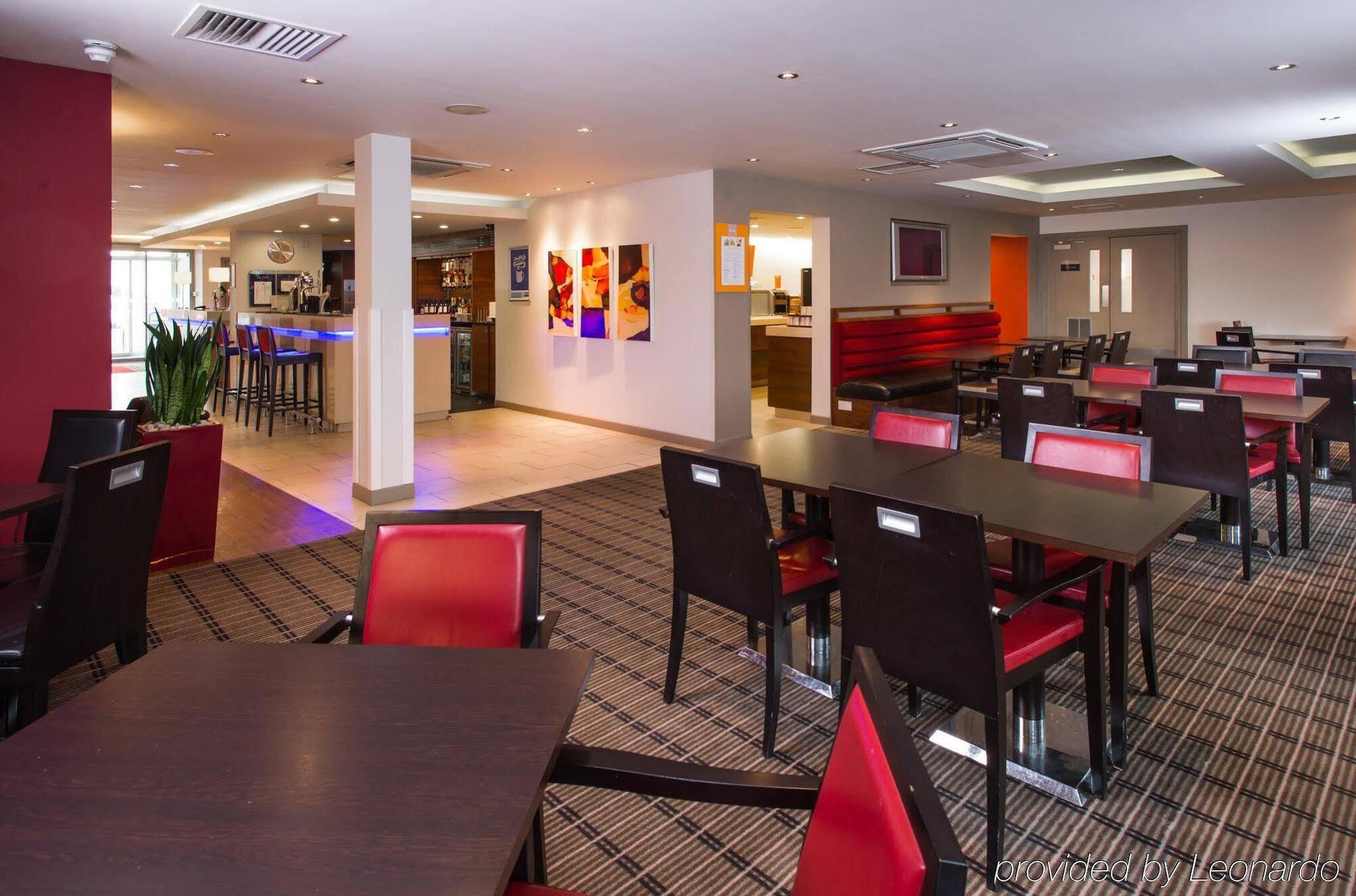 קאסל דונינגטון Holiday Inn Express East Midlands Airport By Ihg מראה חיצוני תמונה